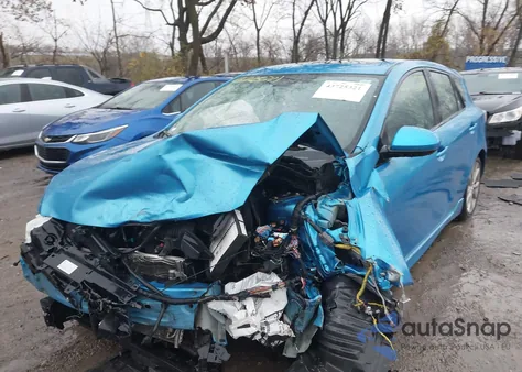 2011 Mazda Mazda3 S Grand Touring из США, поврежденный, VIN JM1BL1M51B1451592